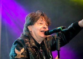 Leo Iorga a ajuns în Germania, unde se va opera. Mesajul transmis de artist