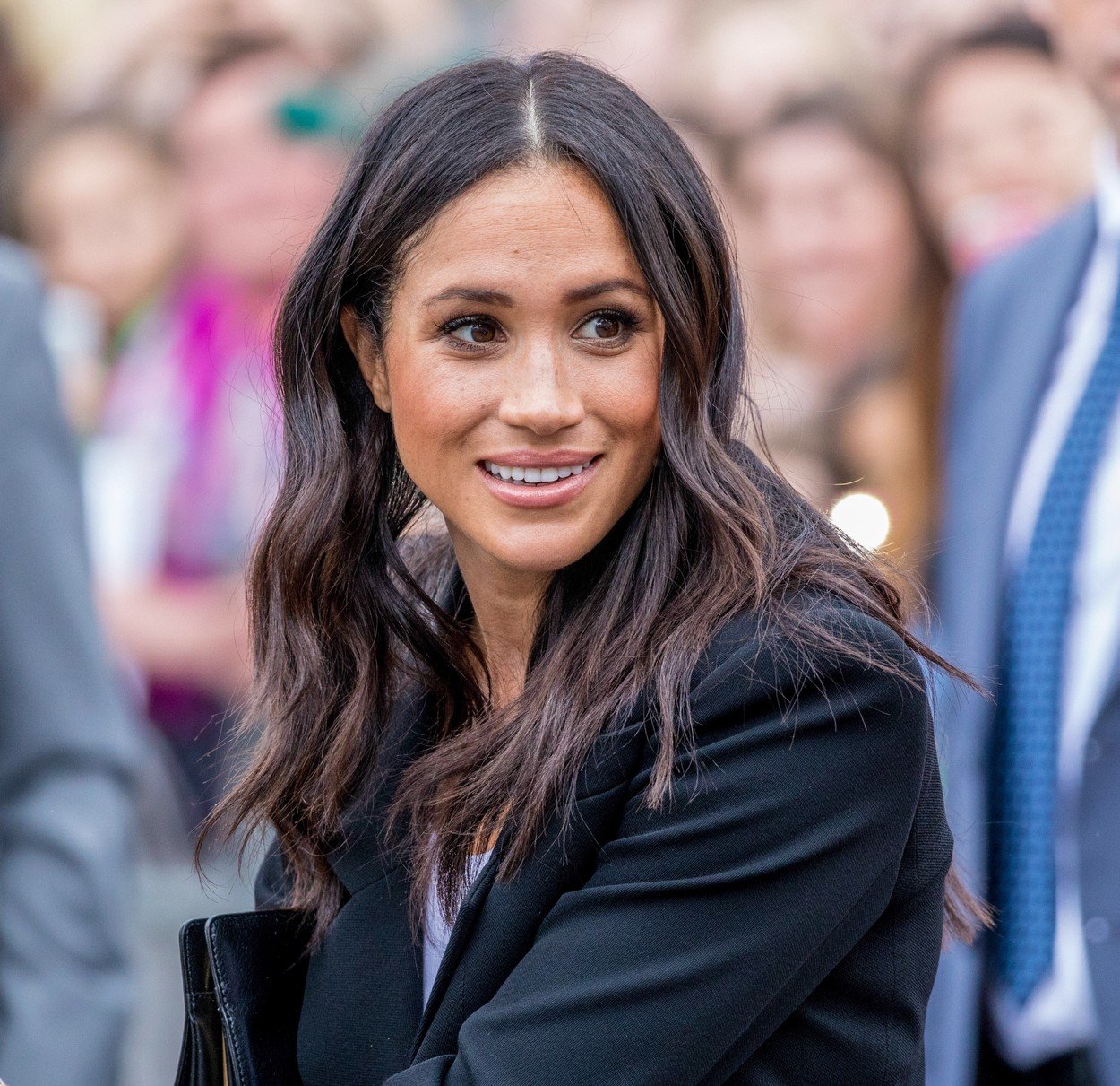 Machiaj natural ca al lui Meghan Markle! Cum îl poți obține acasă