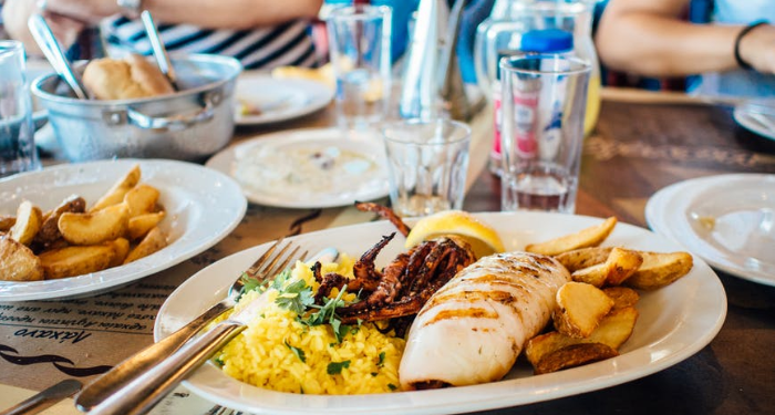 Unde poate duce mâncatul rapid?