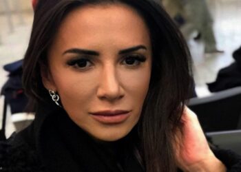 MARA BĂNICĂ: „I-AM CUMPĂRAT CĂRUCIOR AȘA CUM A AVUT ȘI MEGHAN MARKLE PENTRU ARCHIE!”