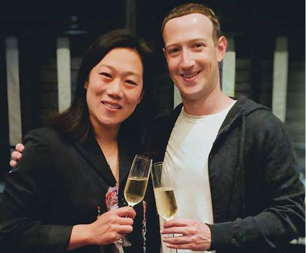 Cum au aniversat Mark Zuckerberg și soția sa, Priscilla Chan, șapte ani de căsnicie