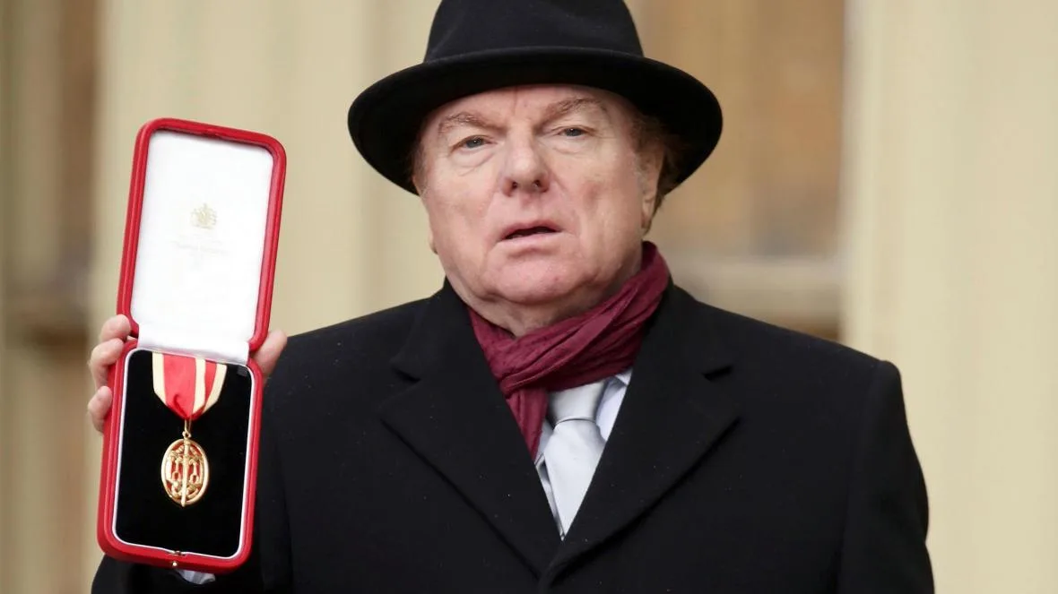 Van Morrison va lansa cântece de protest