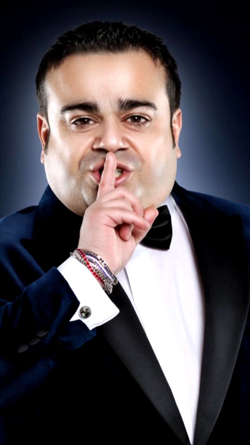 DE CE ADRIAN MINUNE MĂSOARĂ DOAR 1,50 M ÎN ÎNĂLȚIME?