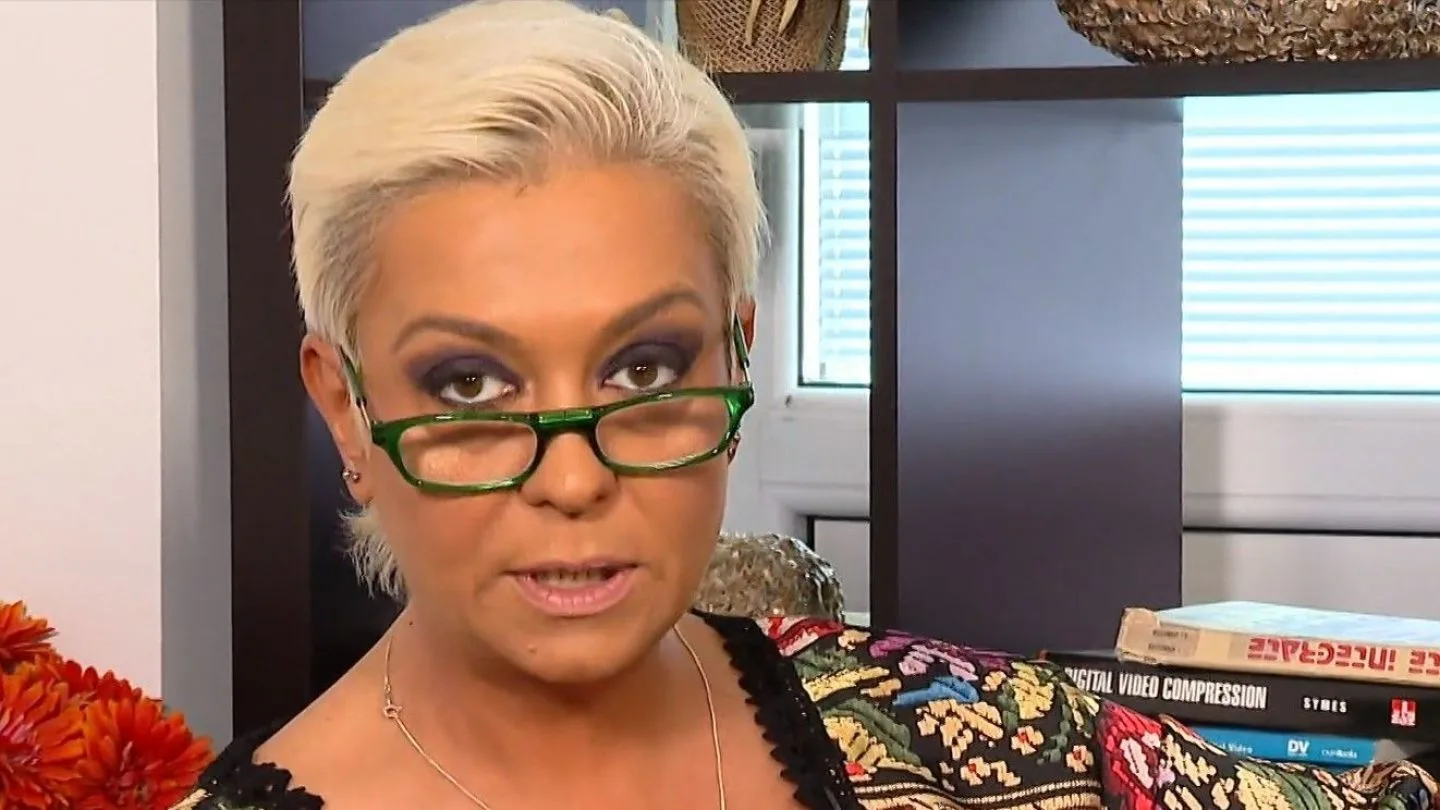 Monica Anghel, desfigurată la propriu. Ce a pățit îndrăgita artistă
