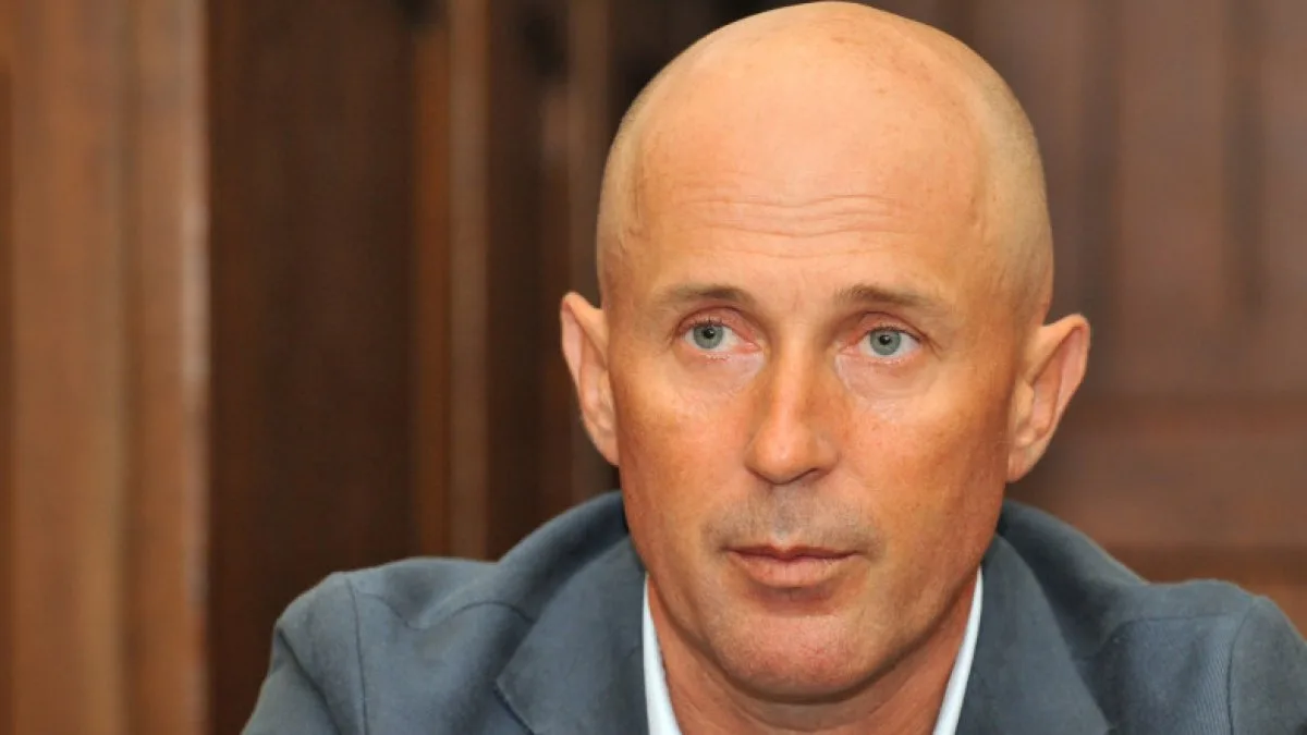 MUGUR MIHĂESCU, INFECTAT CU OMICRON
