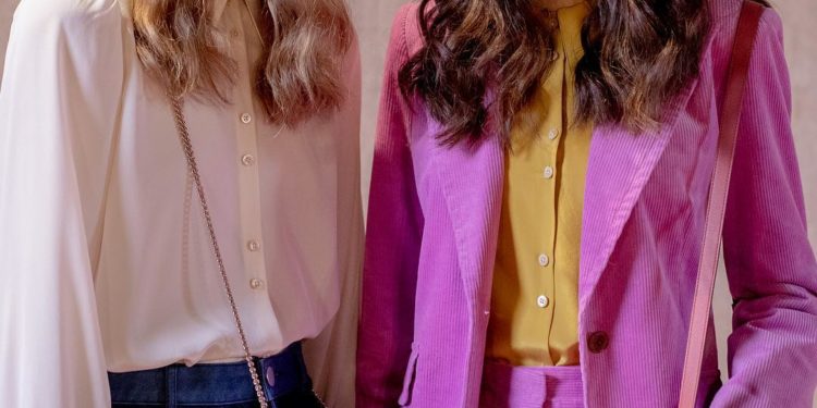 New York Fashion Week: „Fiesta” culorilor și a sclipiciului