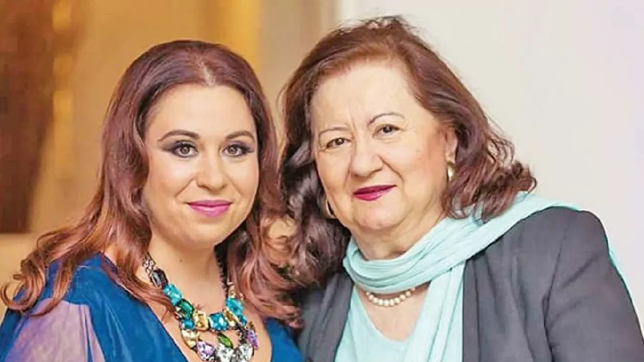 OANA ROMAN, DETALII DUREROASE DESPRE STAREA DE SĂNĂTATE A MAMEI SALE