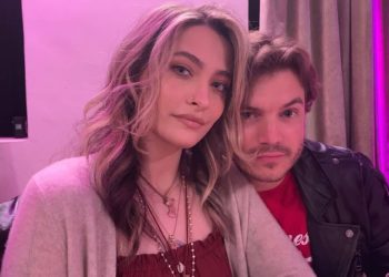 Paris Jackson și Emile Hirsch nu se întâlnesc: „Sunt prieteni de mult timp”, spune o sursă