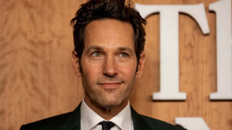 Actorul Paul Rudd a fost desemnat „cel mai sexy bărbat în viață” de revista People.