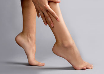 3 remedii pentru pielea uscată de pe picioare