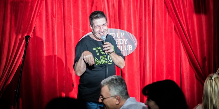 Radu Pietreanu a șters din CV personajul Costel din Vacanța Mare! Își spune Profu’ de umor când face stand-up comedy