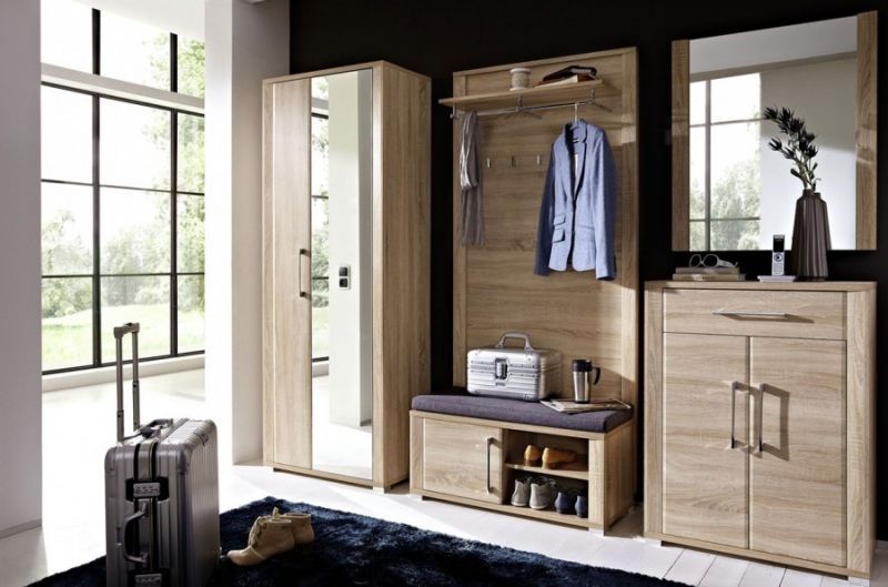 4 Idei pentru a-ți organiza și decora holul