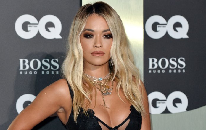 Rita Ora își cere scuze pentru a doua încălcare a restricțiilor de blocare Covid