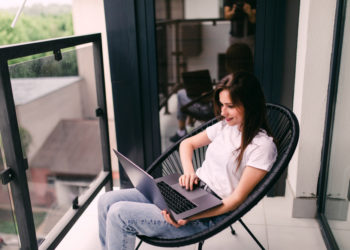 Balconul, oaza personală de relaxare aflată în orice casă