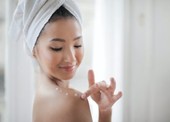 Ce este crema-minune de recuperare cu ulei de canabis?