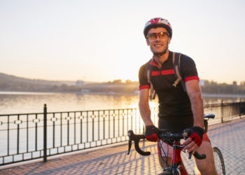 Nu te descuraja de vreme, te echipăm pentru ciclism și toamna asta