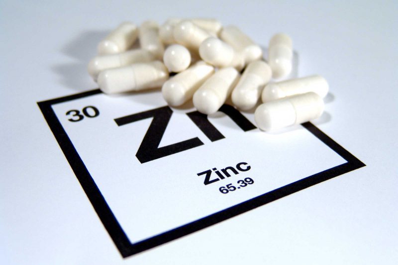 Suplimentele cu zinc şi acid folic nu ajută la creşterea fertilităţii masculine (studiu)