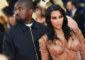 KANYE WEST ȘI KIM KARDASHIAN SUNT LA ”CUȚITE” DIN NOU!