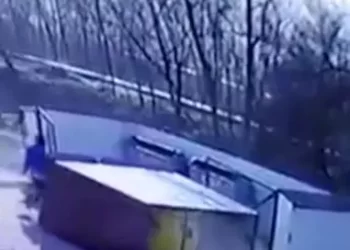 CE A PĂȚIT O FEMEIE DIN GORJ, DUPĂ CE A IEȘIT SĂ DUCĂ GUNOIUL