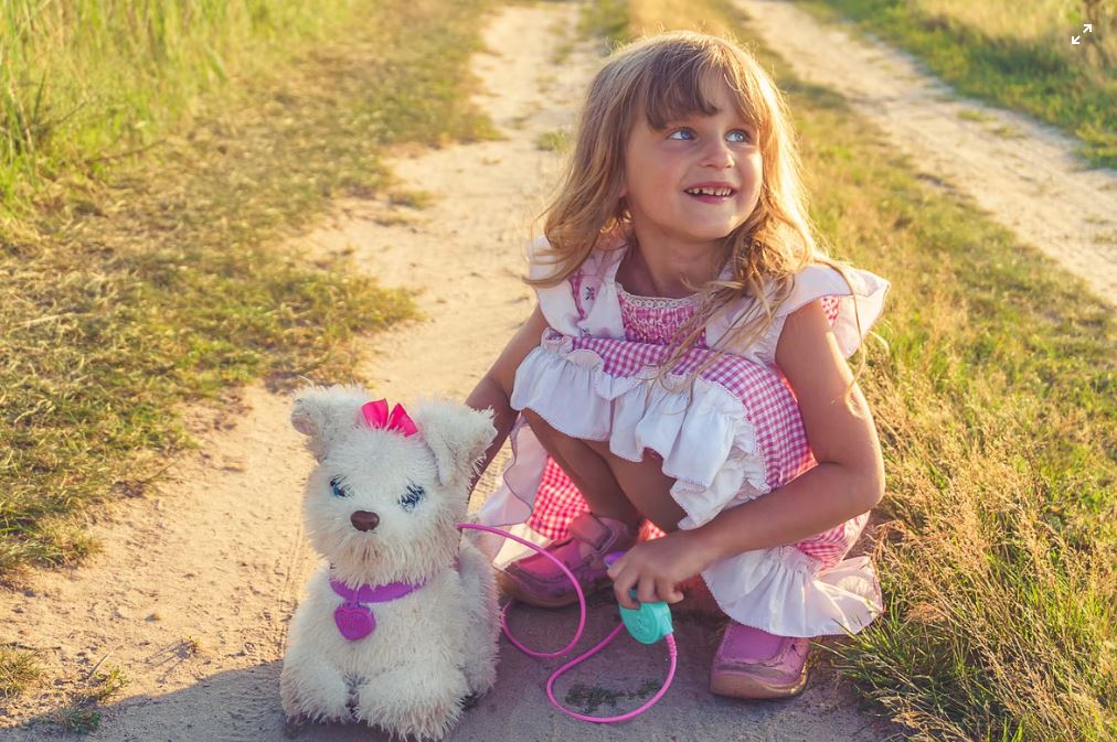 Primăvara aceasta, alege rochițe chic pentru fetița ta, de la BEBE KIKI!
