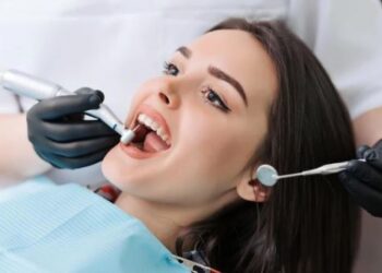 Cu tratamentul potrivit, parodontoza poate fi stopată!