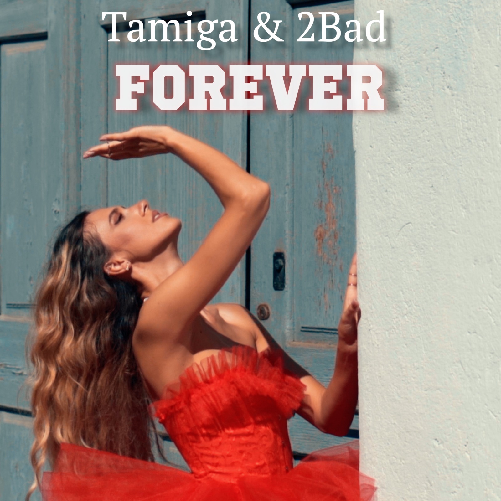 Tamiga & 2Bad au lansat „Forever”, un videoclip filmat pe străzile din Sighișoara