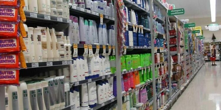 Alertă de sănătate pentru produsele cancerigene din șampon: acestea sunt mărcile afectate