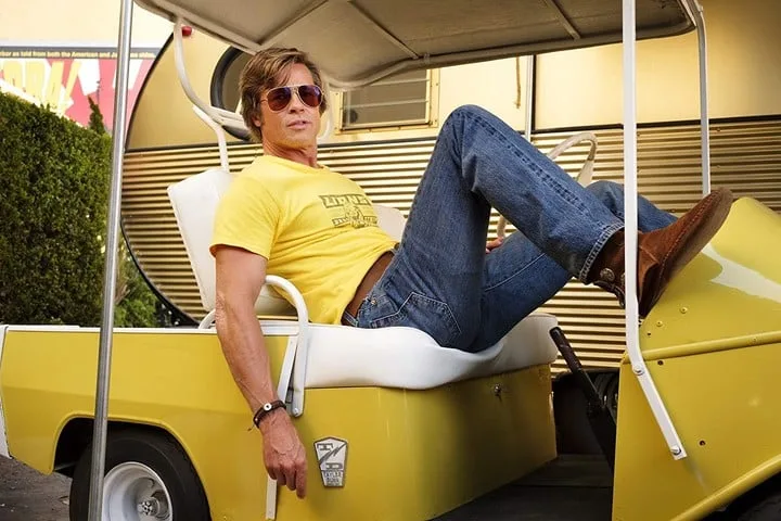 Brad Pitt în "A fost odată... la Hollywood"pe care Tarantino îl consideră acum cel mai bun film al său.