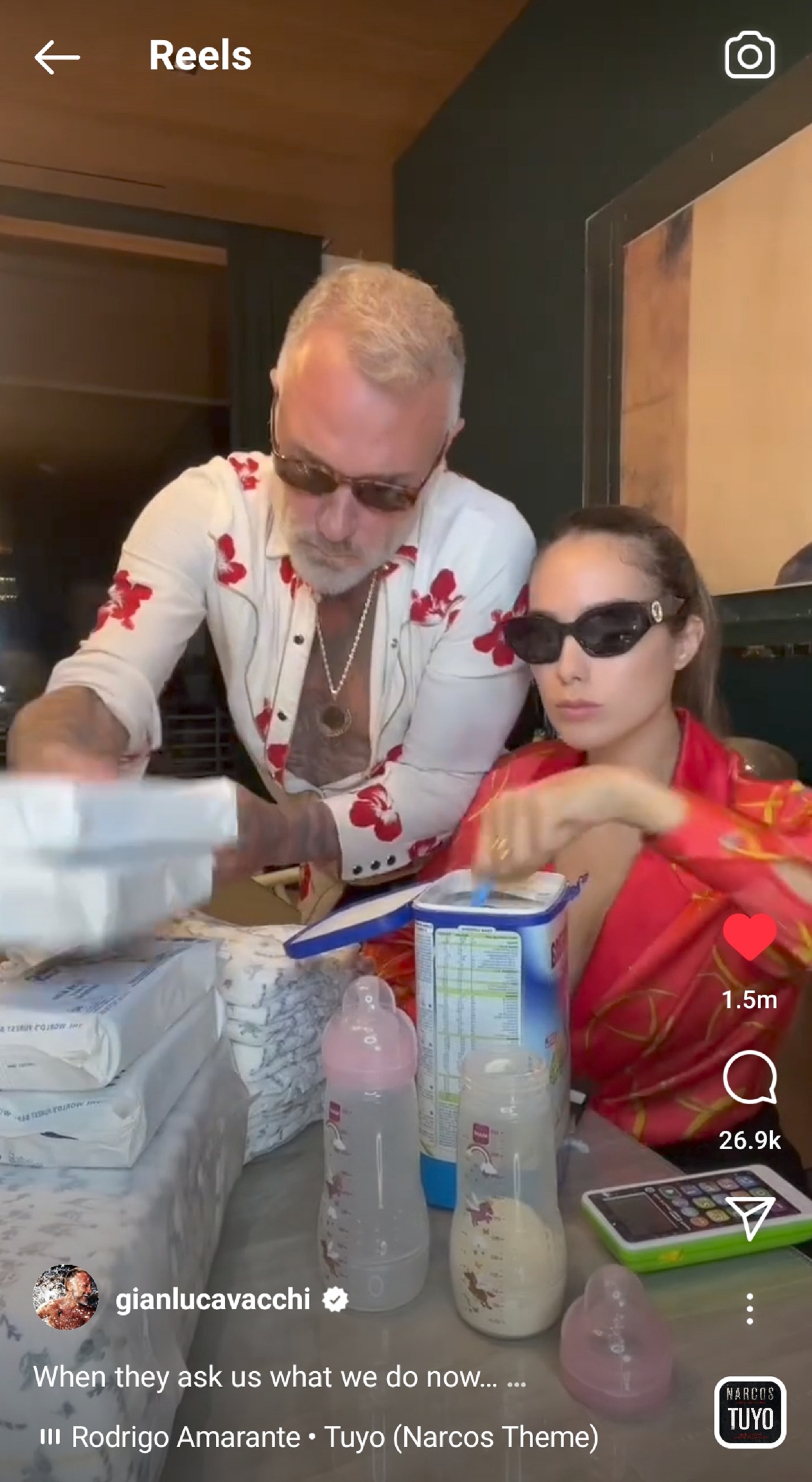 Sharon Fonseca și Gianluca Vacchi prin Instagram