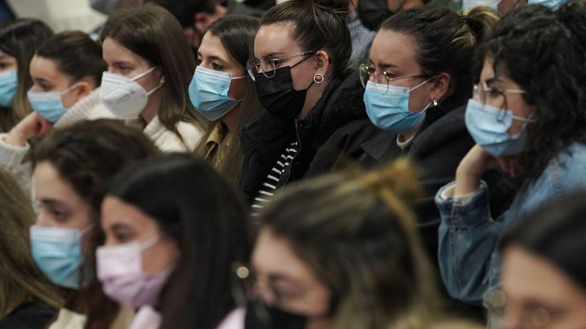 Cum este noua variantă a covidului „hound of hell”, care deja se extinde în Europa