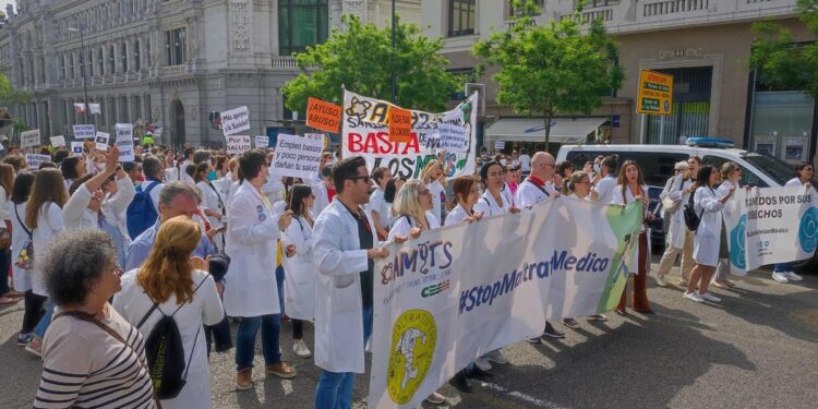 Madridul prezintă un nou plan pentru urgențele extraspitalicești pe care sindicatele îl resping din nou