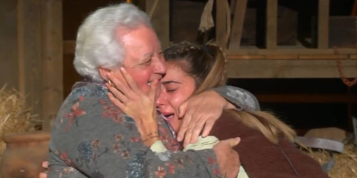 Bunica Beei Retamal, Carmen, direct: „Suferiți”