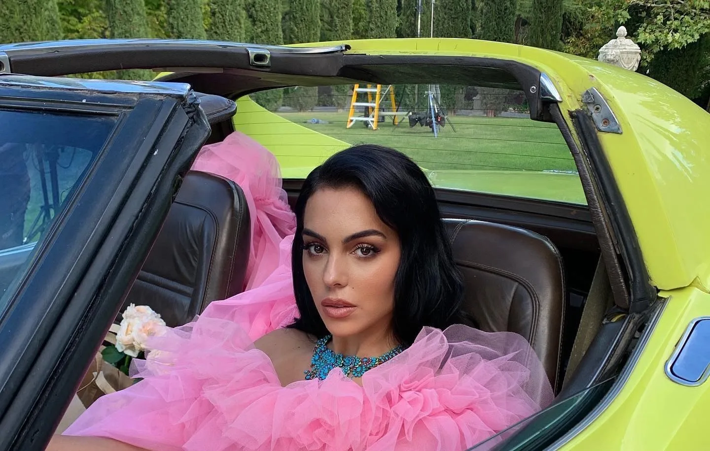 Georgina Rodríguez și-a arătat toată strălucirea mamei sale în niște fotografii uluitoare