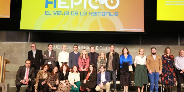 „Călătoria hemofiliei”: 1.300 km cu bicicleta pentru a sparge barierele