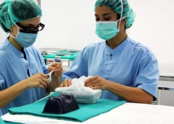 Spania are nevoie de aproape 100.000 de asistente pentru a se egala cu media europeană