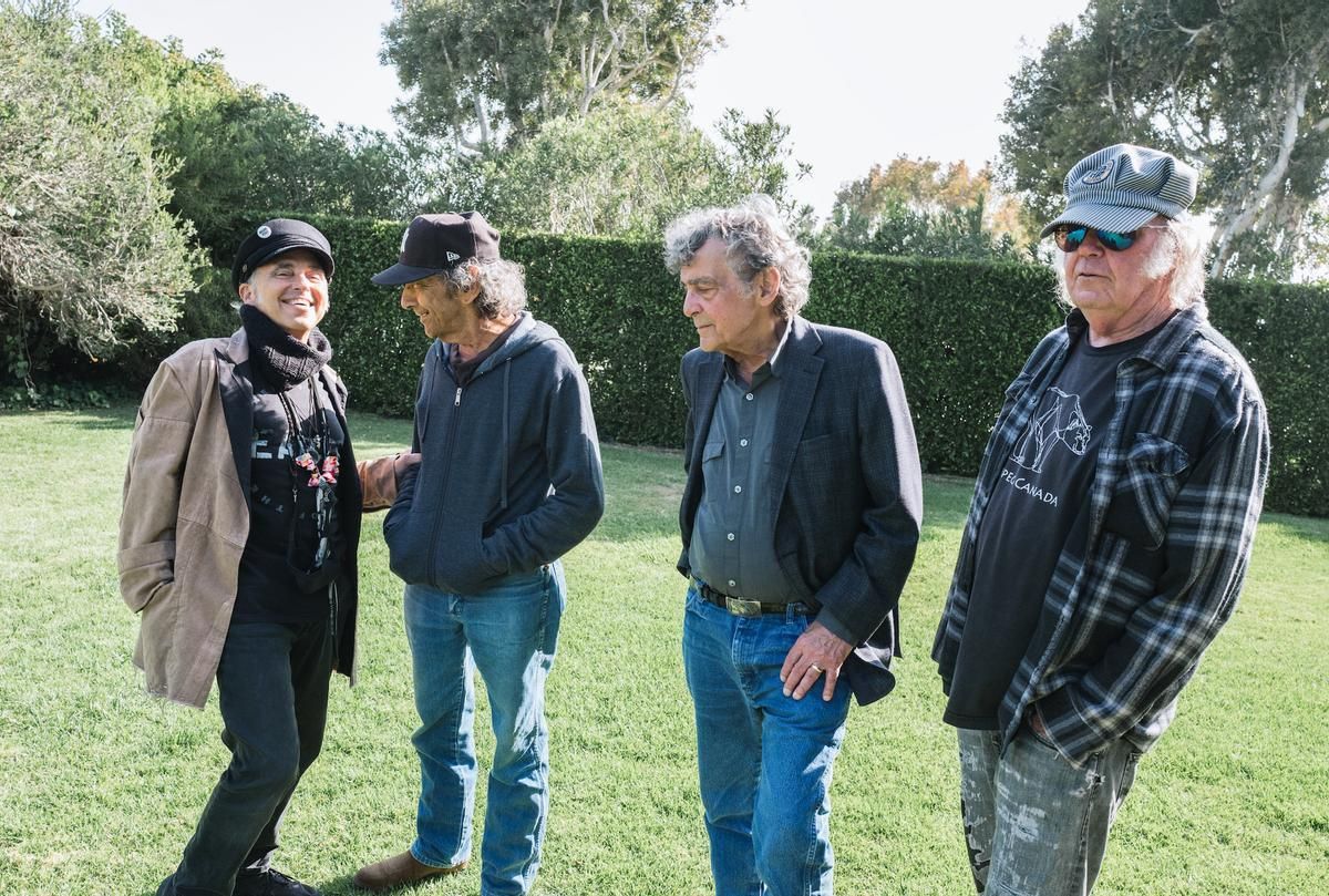 Recenzii de discuri: Neil Young, Los Punsetes, Eladio Carrión, Makaya McCraven, Nacho Para și L’Últim Europeu