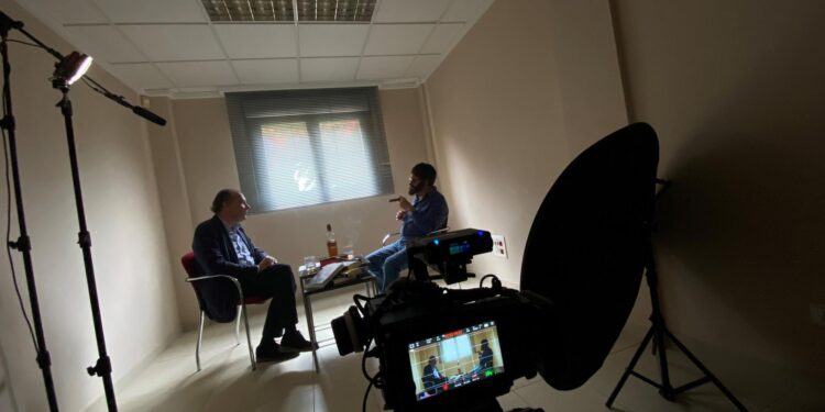 Fernando Rueda prezintă „Secretele mărturisirii”: Mikel Lejarza, El Lobo, se dezvăluie și își arată chipul ascuns