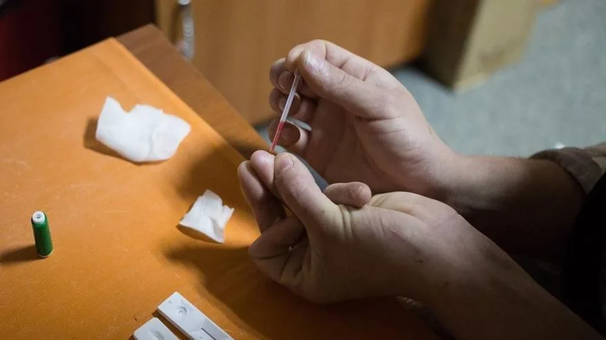 O persoană infectată cu HIV: "Există încă multă rușine și stigmatizare și te simți singur"