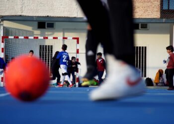 Doi minori decedați și 14 cazuri în tratament pentru streptococ A la Madrid