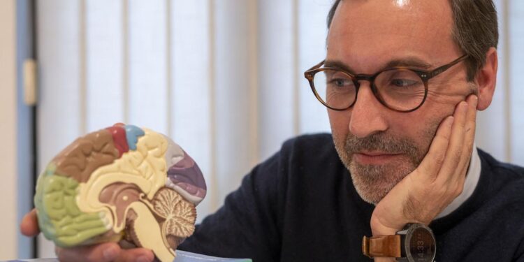 Saül Martínez-Horta, neuropsiholog: "Un creier poate uita totul, cu excepția emoțiilor"