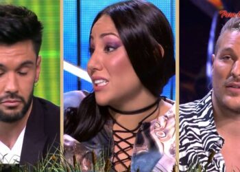 Dani G și Steisy față în față în A Nightmare in Paradise