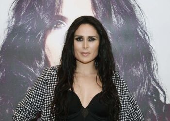 Rosa López îi răspunde lui Chenoa: nu o considerați prietenă?