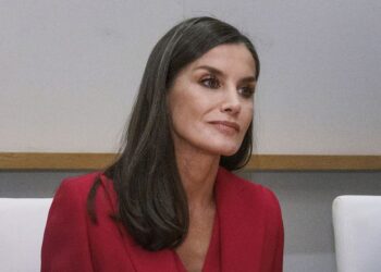 Regina Letizia, cu aspectul ei cel mai roșu din Los Angeles