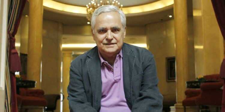 Juan Cruz primește un omagiu pentru cariera sa în timpul Târgului Internațional de Carte din Guadalajara