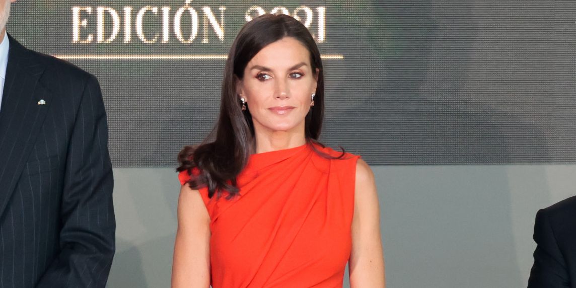 Regina Letizia mizează pe portocală iarna aceasta