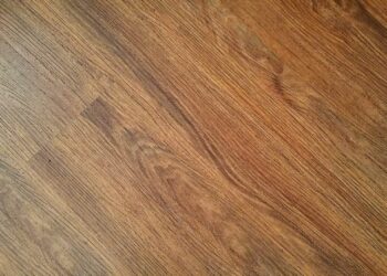 Ce este parchetul laminat și ce tipuri există