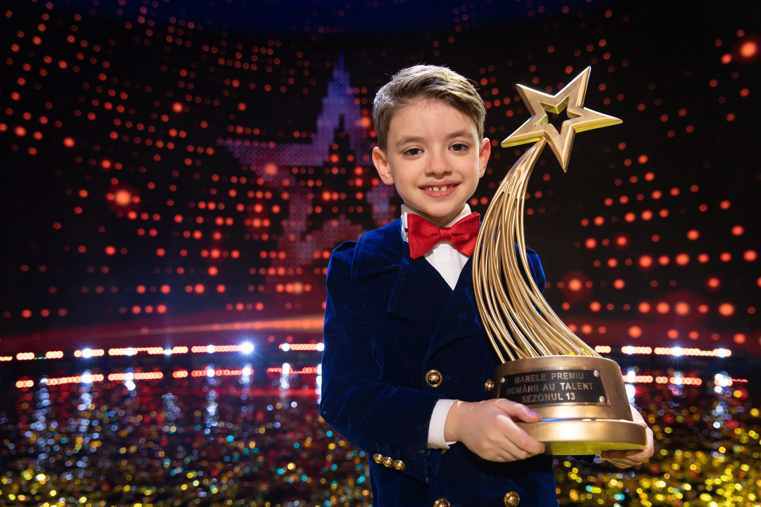 Rares Prisacariu a castigat marea finala Romanii au talent! Show-ul a fost lider absolut de audienta