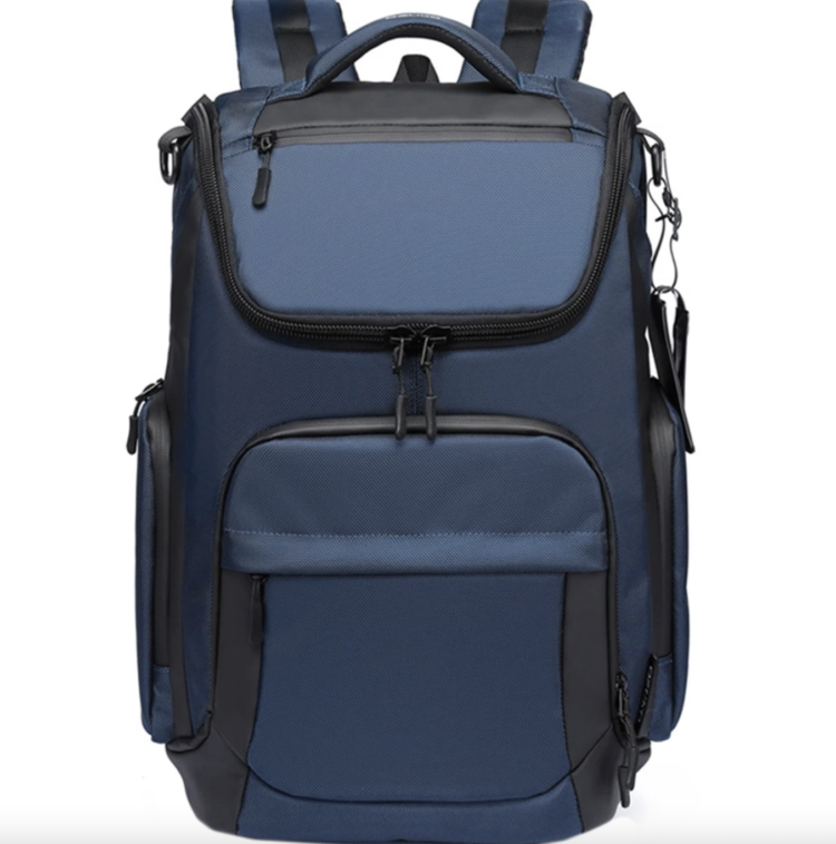 5 accesorii esențiale pentru orice drumeție în mijlocul naturii