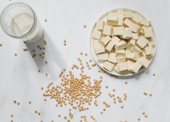 Laptele de Soia: Beneficii, Proprietăți și Utilizări