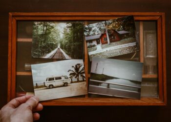 Nu îţi rătăci amintirile! Developează rapid toate pozele importante pentru tine!